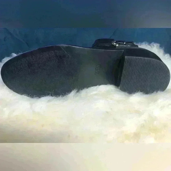 - Zara STRAPPY ANKLE BOOTS WITH BUCKLE🔥🔥🔥🔥🔥 - Picture 12 of 12